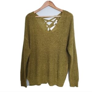 NWT E & M Kiwi Green Long Sleeved Sweate